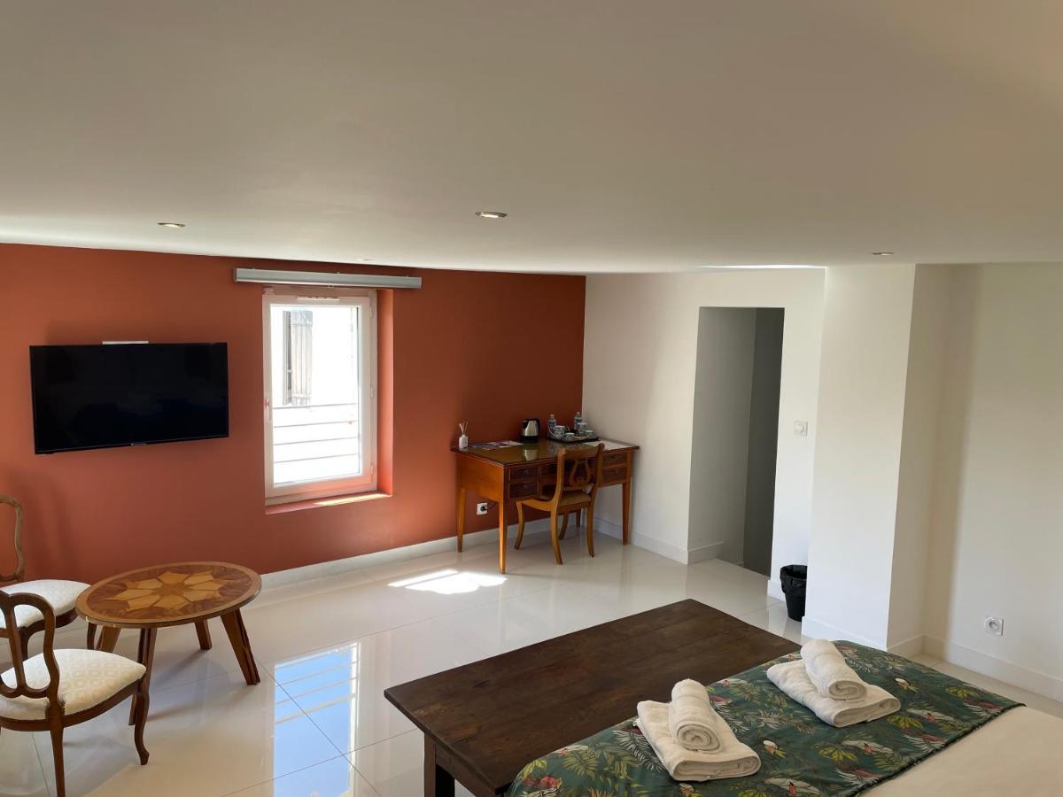 Domaine De Calypso & Suites - Adult Only Auriol Exterior photo
